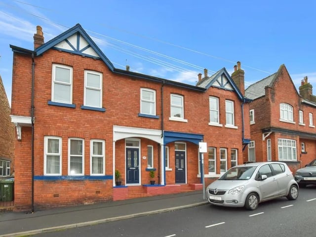 This three bedroom and one bathroom semi-detached house is for sale with Tipple Underwood with a guide price of £180,000.
