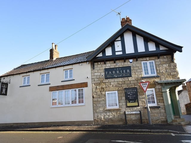 The Farrier has a rating of five stars with 758 reviews.