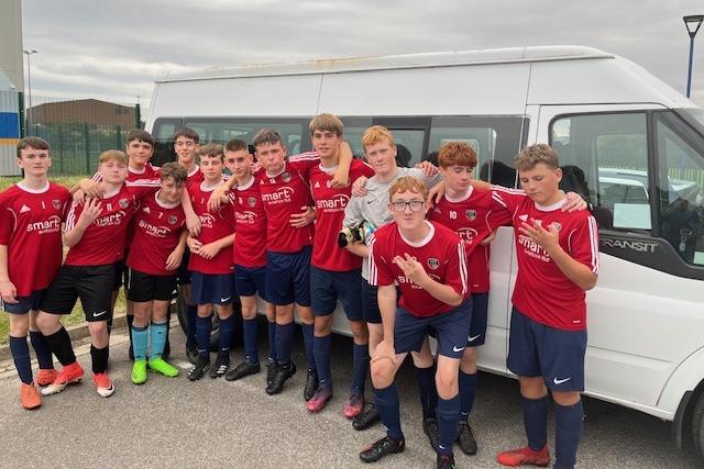 Eskdale School U15 football team.