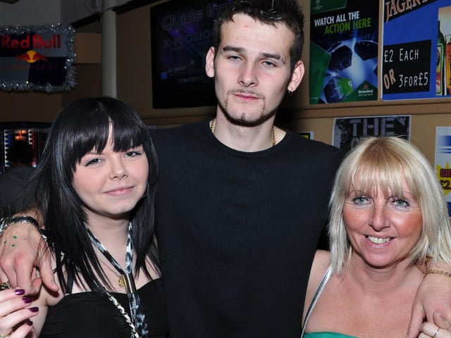 Heidi, James and Michele.
Scarborough BNO 1207120 Q