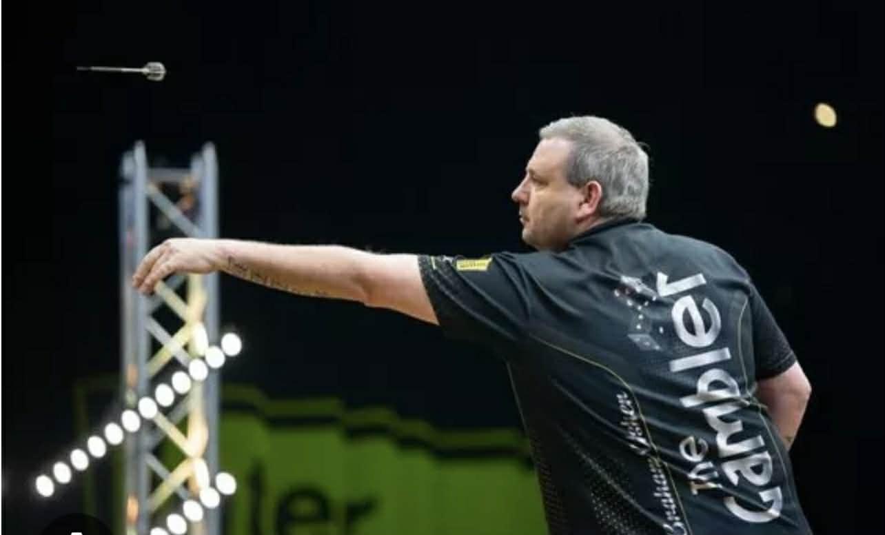 Dartstar Graham Usher aus Scarborough gewinnt den British Open-Titel in ...