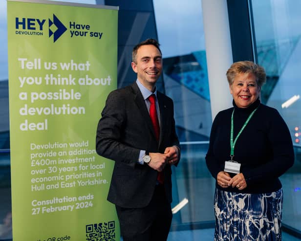 Cllr Mike Ross and Cllr Anne Handley, leaders of Hull City Council and East Riding of Yorkshire Council.