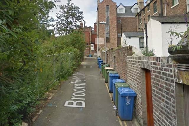 Broomfield Terrace, Whit6y, leading up to the property. Google Maps.