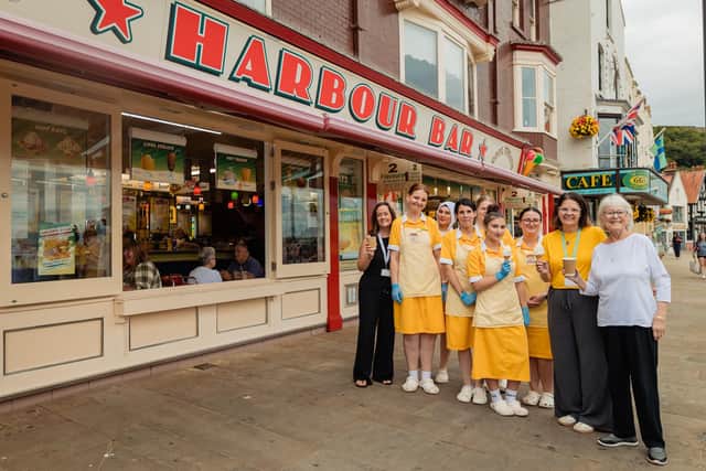 Saint Catherine’s fundraisers join forces with the team at the Harbour Bar. Picture by Emma Warley.