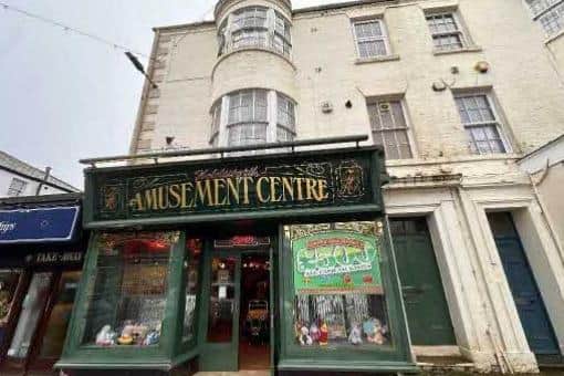Former Holdsworth Amusement Centre. Cash Access UK