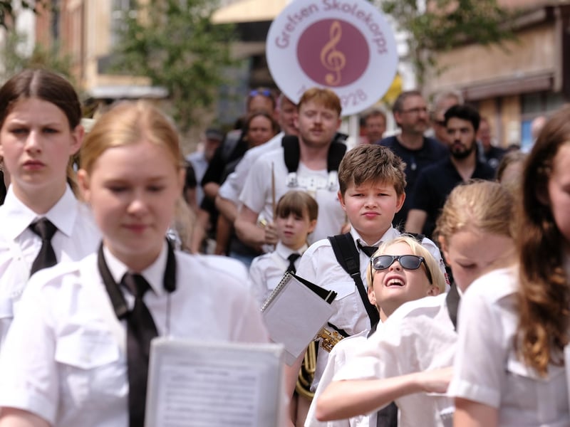 Grefsen Skolekorps from Oslo parade in the town centre