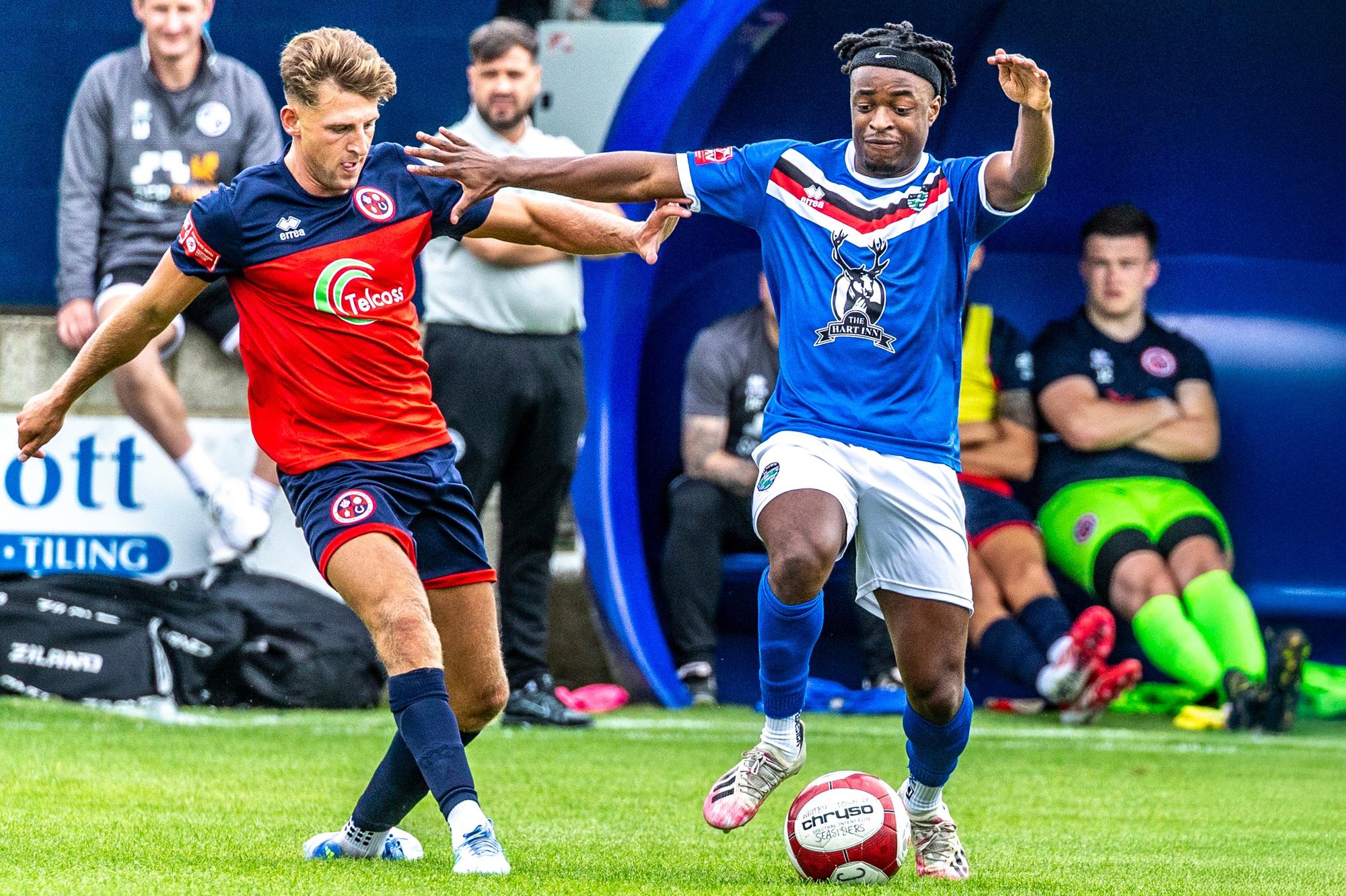Whitby Town sign former Spennymoor Town star Donald Chimalilo