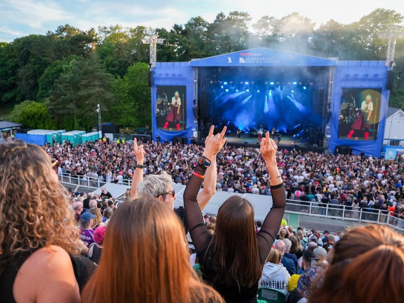 The double headliner show was a hit with the crowd, with hundreds turning out to see Garbage and Skunk Anansie.