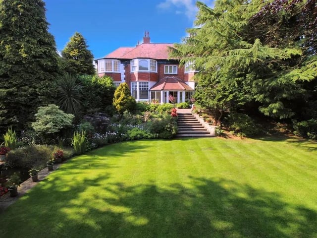 Five bedroom detached house - Guide price: £895,000
