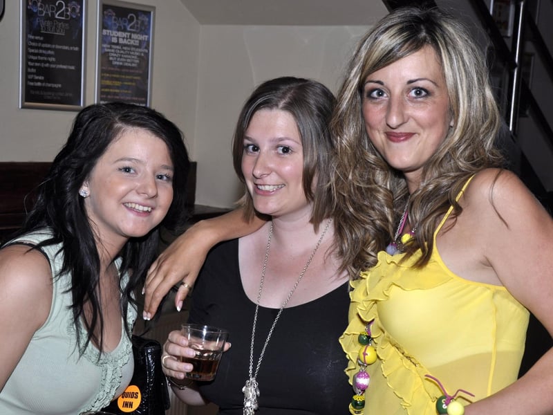 Taz, Beccy and Kirsty in Bar2B.
