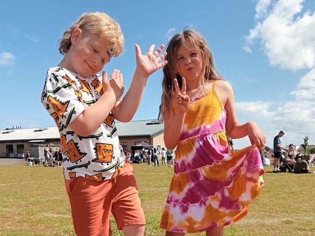 Two youngsters enjoying the warm weather!