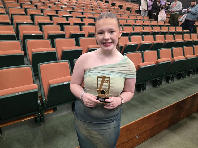 And the winner is.... Violet Cousins
