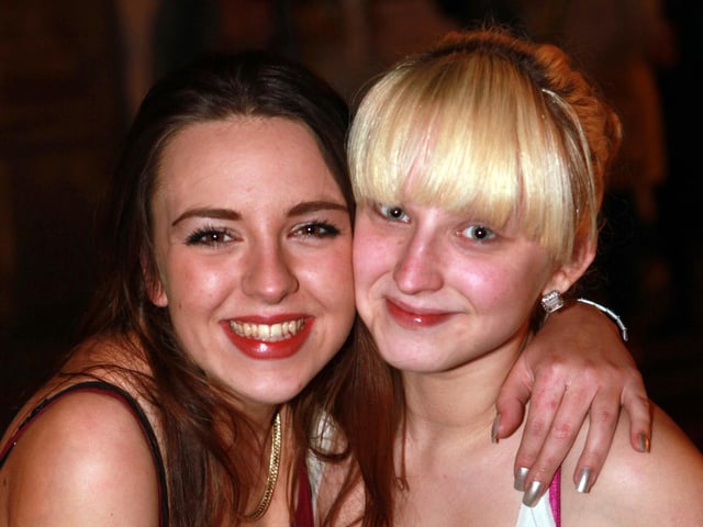 Ayse and Abbie in Quids Inn