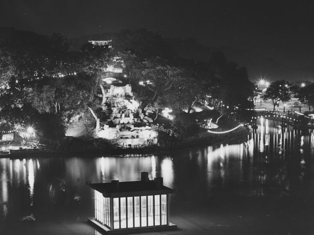 The Tree Walk at Peasholm Park.