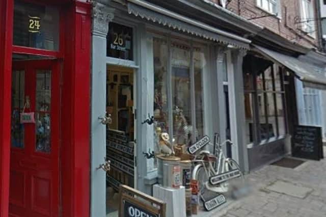 A shop space on Scarborough’s Bar Street could be converted into a beauty parlour if the plan receives council approval.