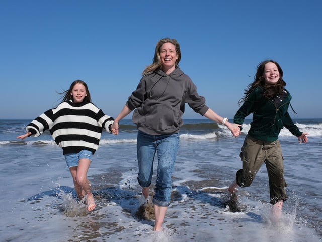 Mum Vicky, Felicity and Tabatha go for a dip