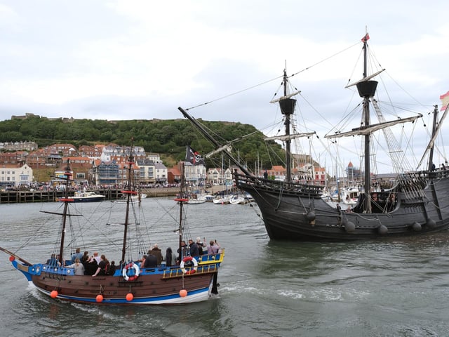 Old and new - the arrival of the Nao Victoria.