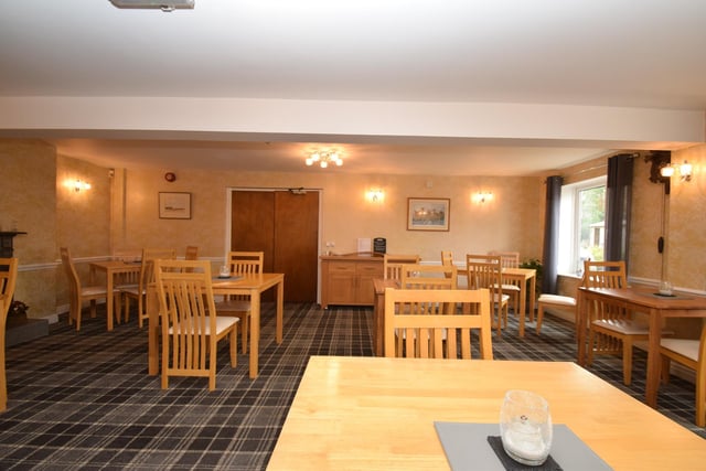 The breakfast and dining room.