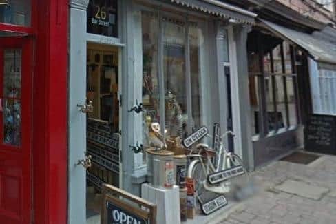 26 Bar Street. Google Maps