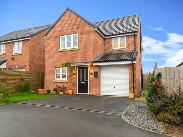This three bedroom and two bathroom detached house is for sale with Urban Moves for £125,000