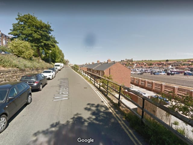Of the 2821 households in Whitby South and Whitby East, 44.9% were not deprived.