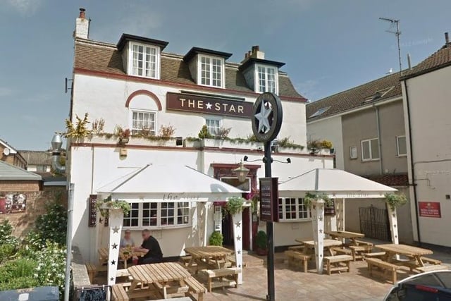 Located just off Filey town centre, the Star is a family-run pub with a large main room.
Three regular beers and three rotating guests are offered. 
Freshly cooked meals are served lunchtimes and evenings (except Mon).