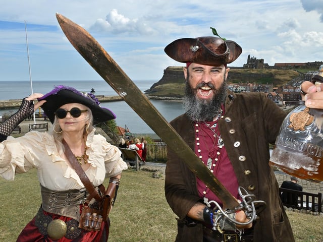 Liz Bishop and Michael Cawley having fun. photo: Richard Ponter
