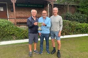 Borough President Shaughan Temple presenting the prizes to Hutchinson Cup winner Dave Pryce and runner-up Bob Wood.
