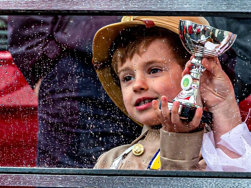 A trophy in the grand parade.
pictures: Brian Murfield