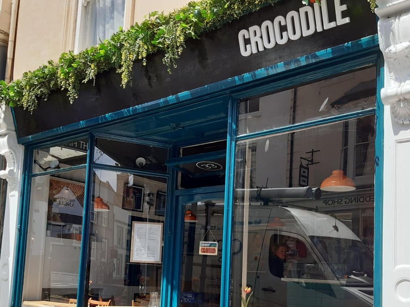 Crocodile, Flowergate.
