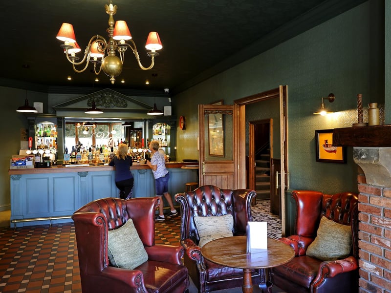 Victoria Hotel bar area.