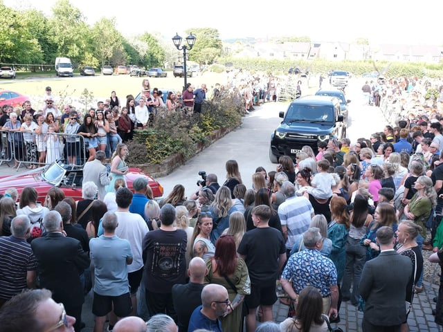 A big crowd to welcome the prom guests. picture: Richard Ponter