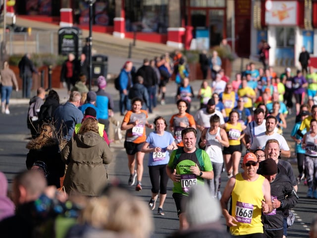 A crowded section of the Scarborough 10k