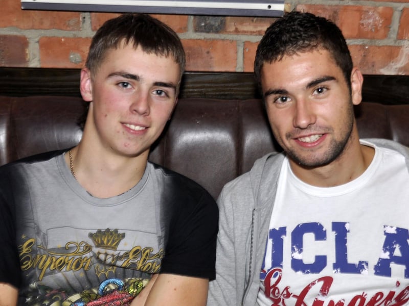 Tom and Alan chill out in Barracuda!