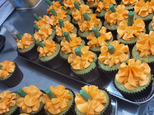 Cute Halloween baking.