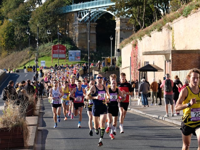 James Wilson, no 25, Bridlington Road Runners, right, finished fifth in the Scarborough 10k 2022