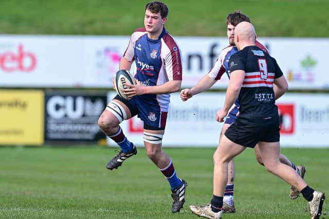 Scarborough RUFC's Rufus Pollard in action in the win against Brods. Photo by Andy Standing
