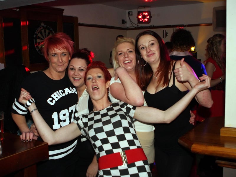 Tessa, Amiiee, Jodie, Jade and Toni in The Gate