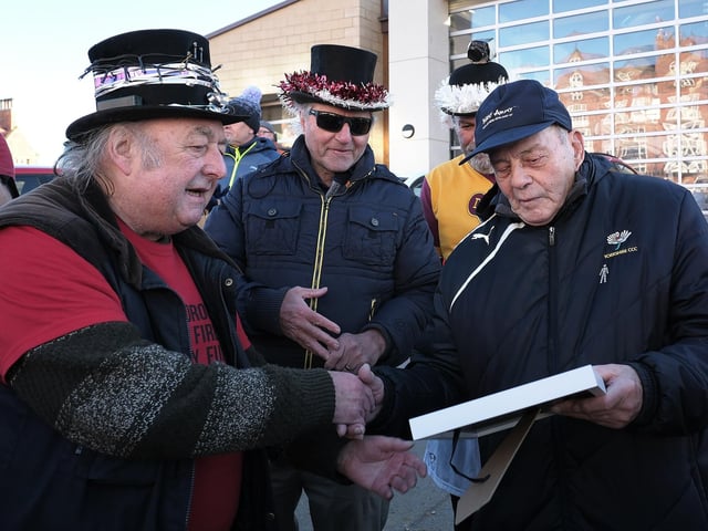 Billy Blades presents Dickie Bird with his Honorary Membership of th Fishermen and Firemen's Charity Fund