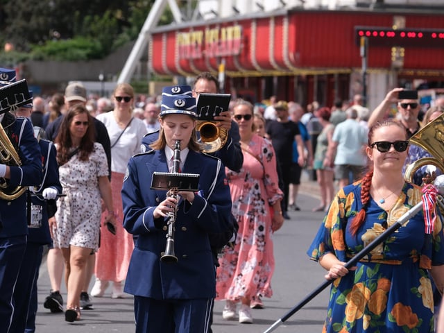 Tjøme Skolemusikk marching on the Foreshore - Image: Richard Ponter