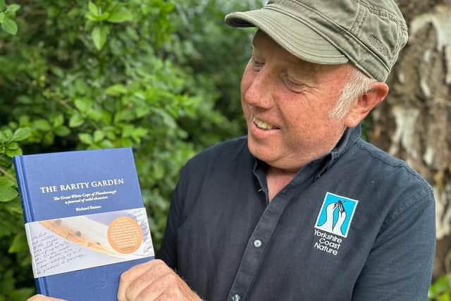Richard Baines is an ecologist with 40 years of experience in wildlife conservation.