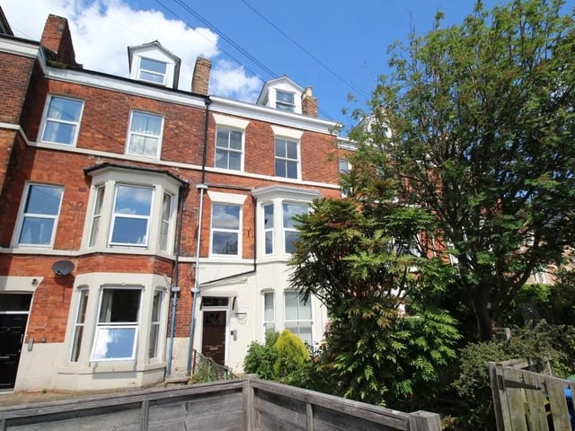 One bedroom flat - price £70,000