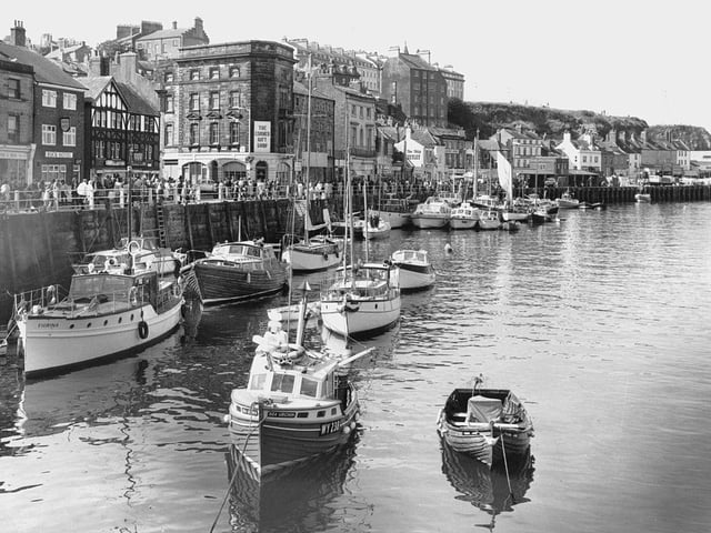 Boats in Whitby Harbour, Yorkshire, 12th October, 1972.
(Photo by Fox Photos/Hulton Archive/Getty Images)