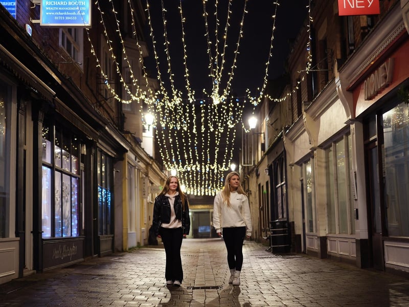Taking a walk on Bar Street