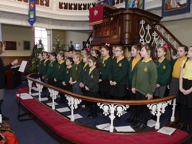 Burlington School's choir at the Christmas Tree Festival in 2016. PA1648-8m
