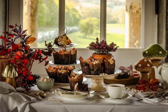 Freya Cox's autumn cakes at Castle Howard.