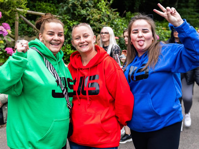 Fans show their true colours for JLS