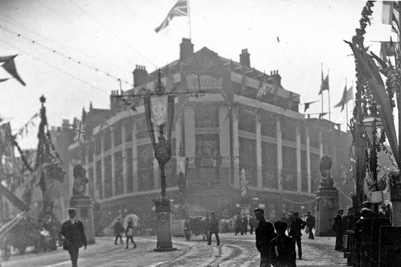 Cole Brothers department store, in its original spot on the corner of Fargate and Church Street where Pret A Manger is today, looks extremely grand here in July 1905. The streets are decorated for the Royal visit of King Edward VII and Queen Alexandra.