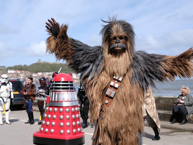 Chewie arrives