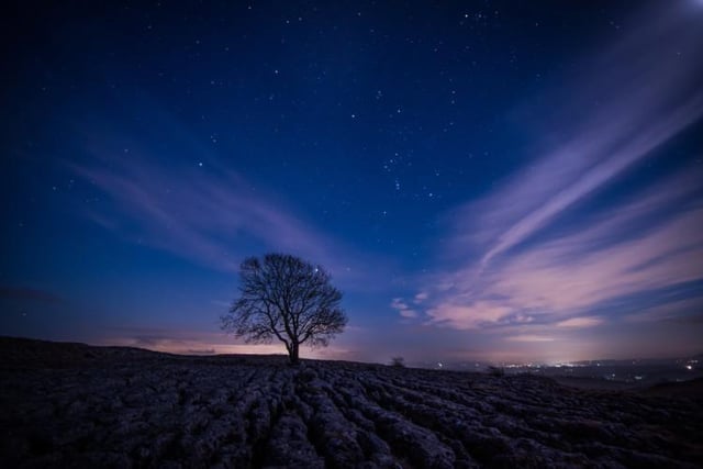 Here are the top 10 spots to go stargazing in Yorkshire. (Pic: Gorgeous Cottages)